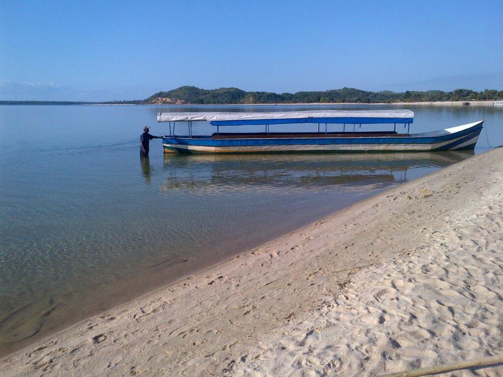 Les Acacias Bungalows Manambolo المظهر الخارجي الصورة