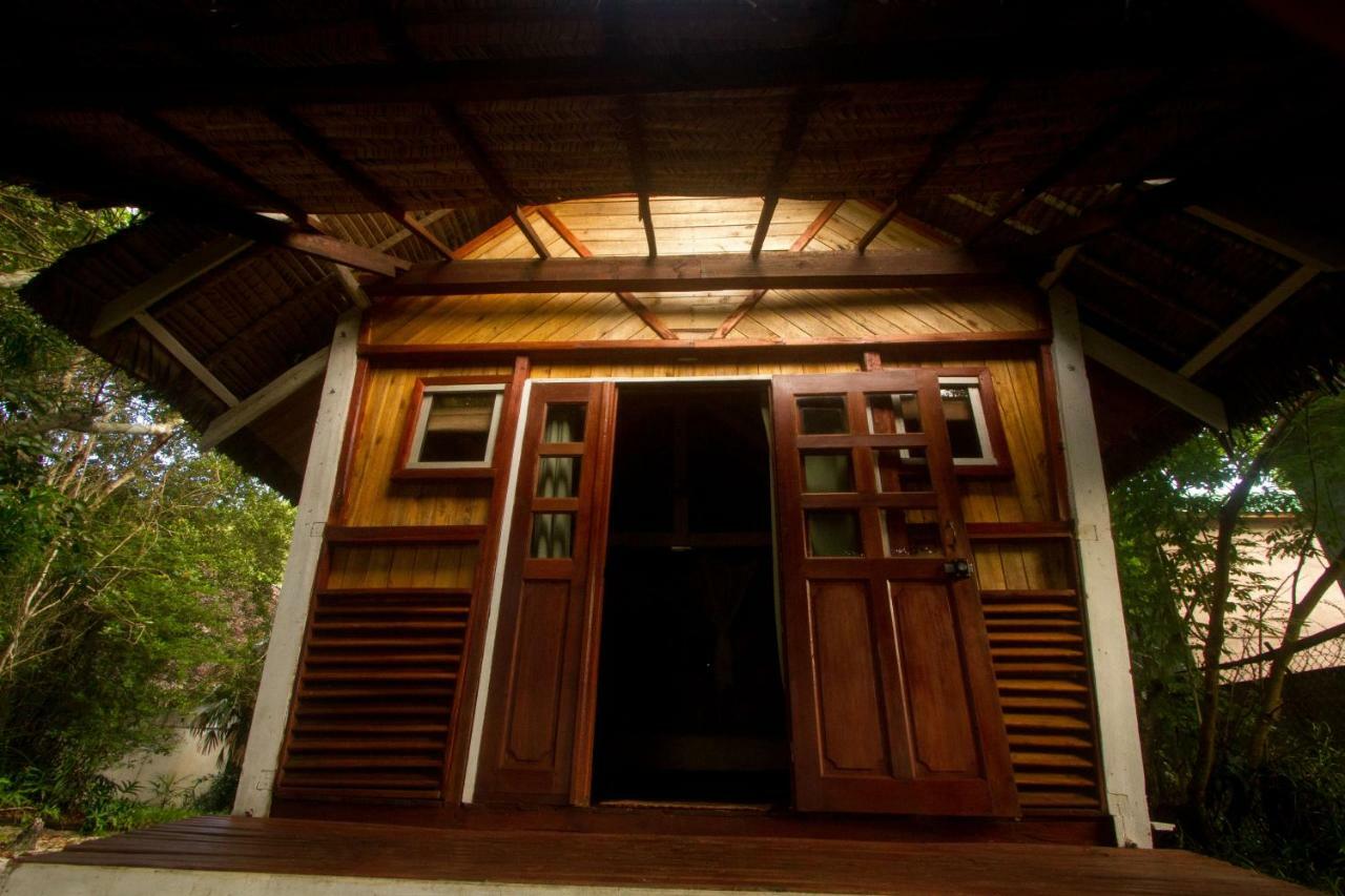 Les Acacias Bungalows Manambolo المظهر الخارجي الصورة